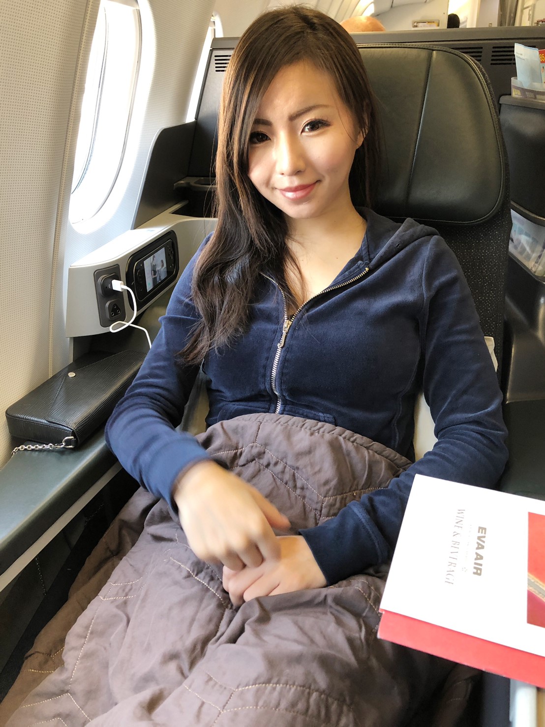 2019年台北旅行②：機内編】エバー航空のビジネスクラスを利用してみた 